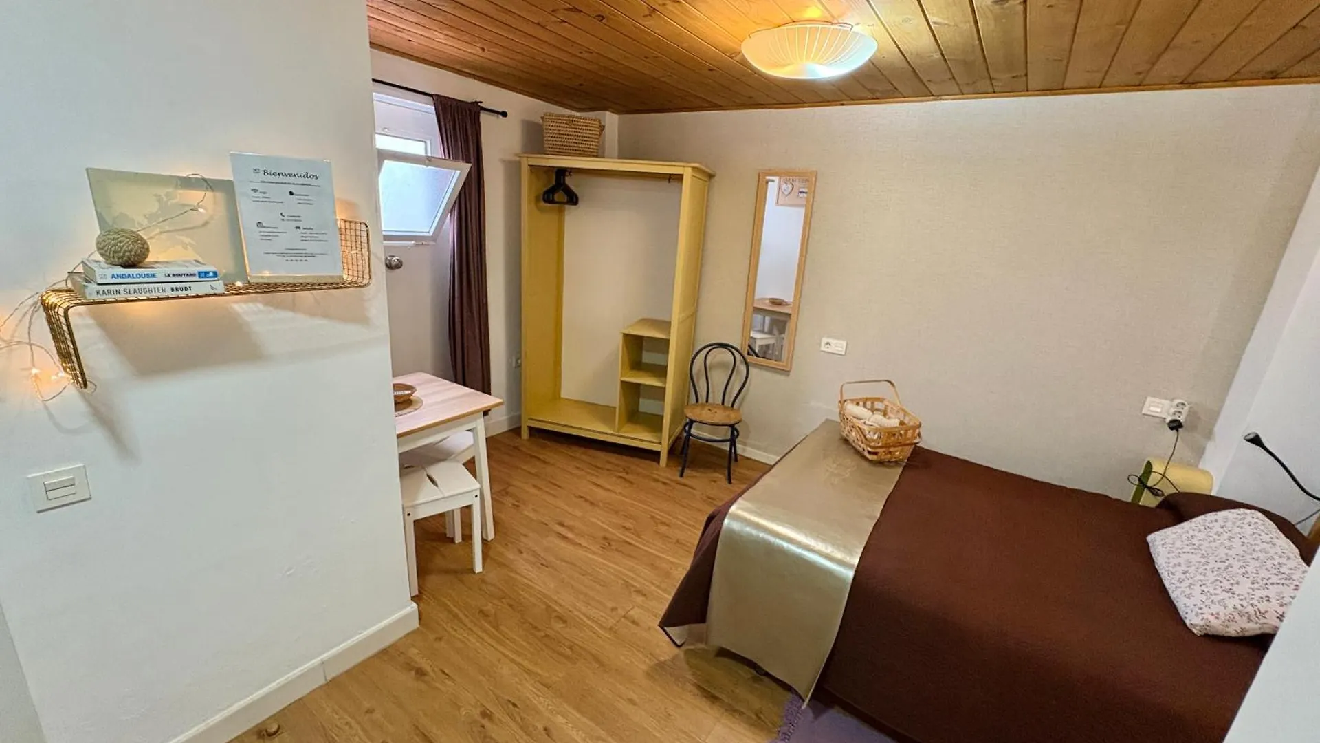Pensjonat Habitacion En Calle Molino Malaga